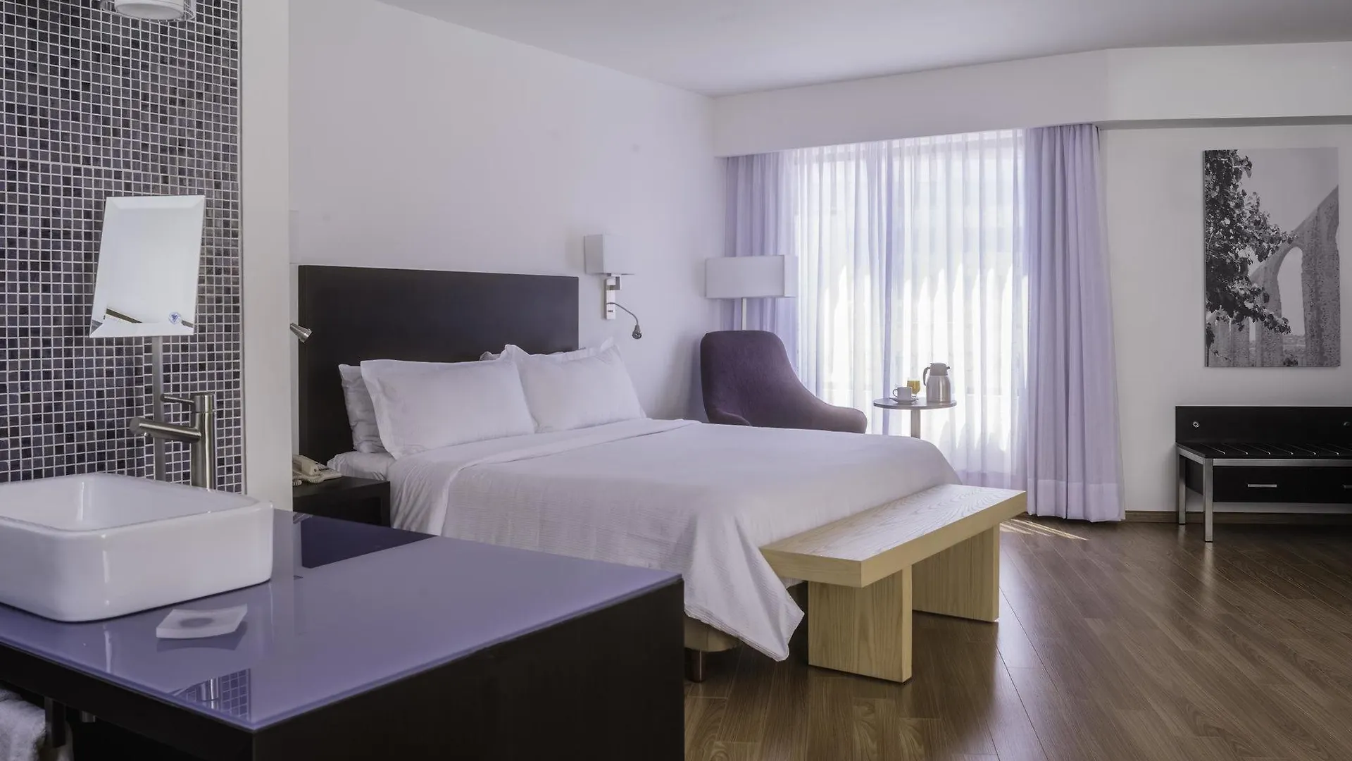 Fiesta Inn Queretaro 4*,