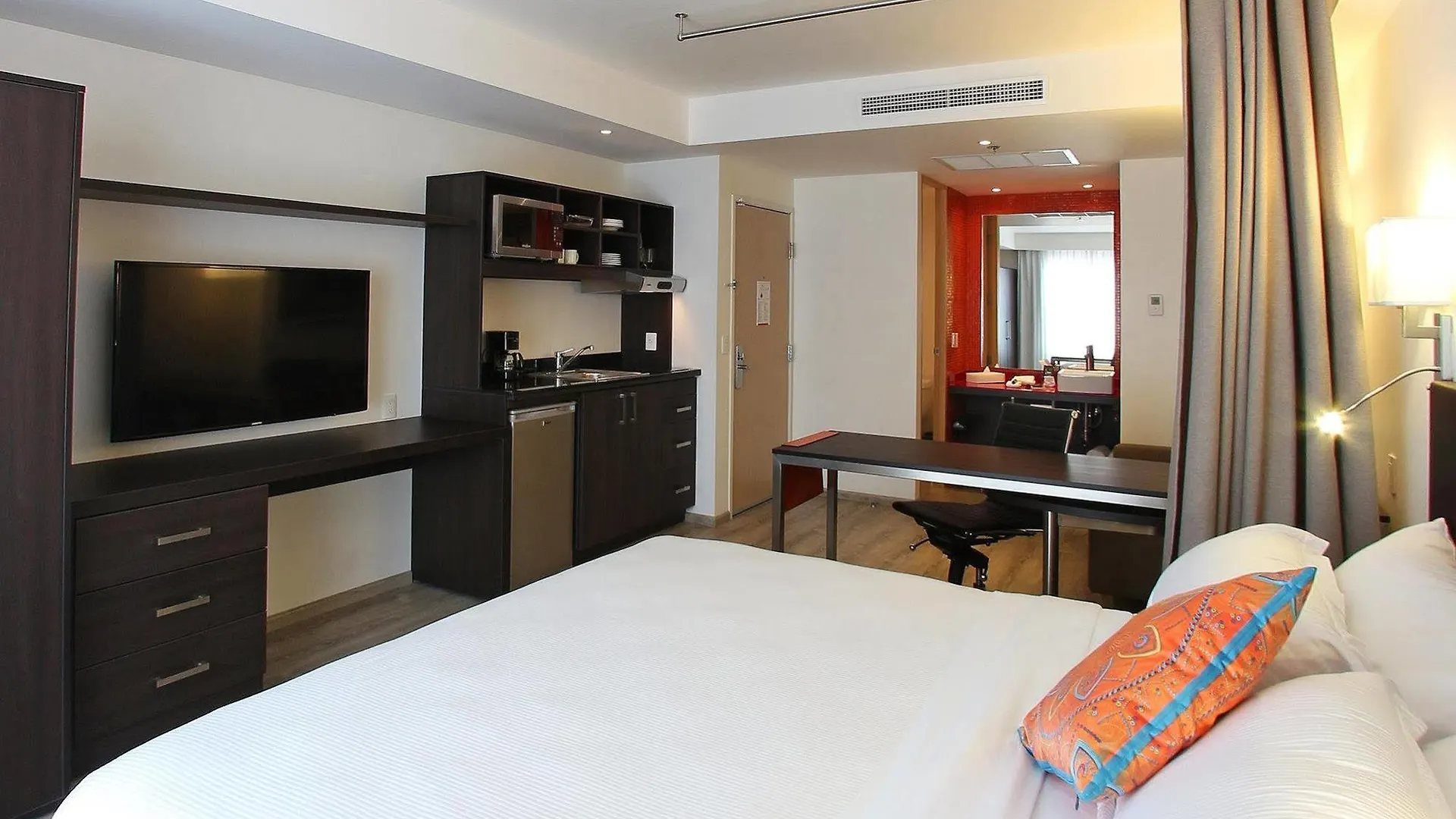 Fiesta Inn Queretaro Hotel